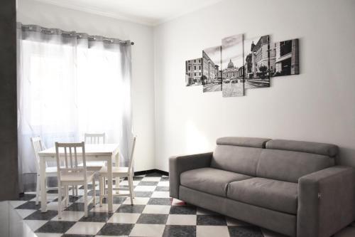 Metro Battistini- D'Alessandro Holiday Home, Rzym (zdjęcie 5)