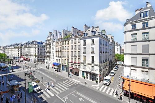 Elegant Apt - 1BDR 4P - Marais Place des Vosges - image 4