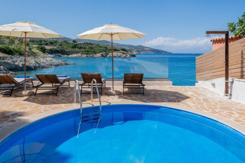 Kokkinos Studios With Pool & Sea View, by ZanteWize - Zakynthos