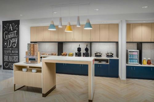 Їжа та напої, TownePlace Suites by Marriott Forney in Форні