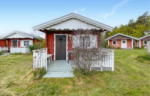 1 Bedroom Awesome Home In Byxelkrok