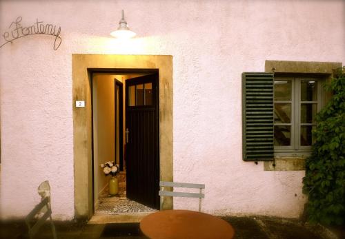 Bejárat, Au Petit Bercail - Le Fonteny - Gîte 2 personnes (Au Petit Bercail - Le Fonteny - Gite 2 personnes) in Chiny