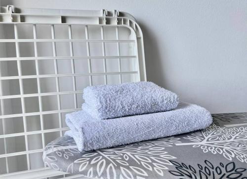 One-Bedroom Apartment image 10