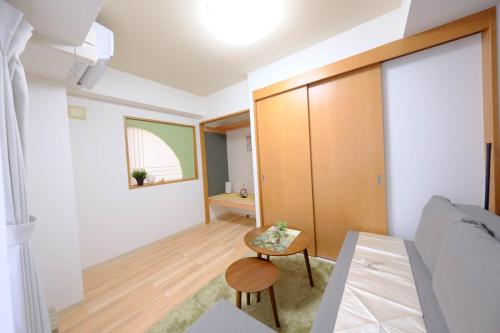 orangehome TENROKU 1min from the stathon in the heart of Osaka perfect for shightseeing
