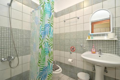 Corner house, Leptokaria (fotografie 10)