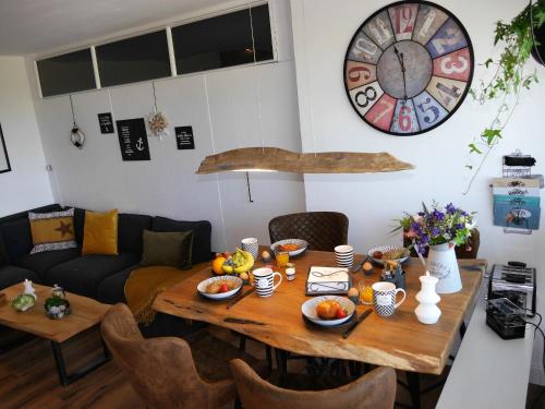 Ferienwohnung Deichbude 13 im Hochhaus - image 5