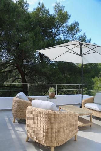 Villa Rhodos Skiathos – khách sạn tại Vromolimnos