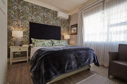 Superior Double Room image 5