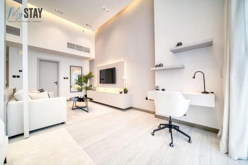 Luxurious Spacious Studio - image 5