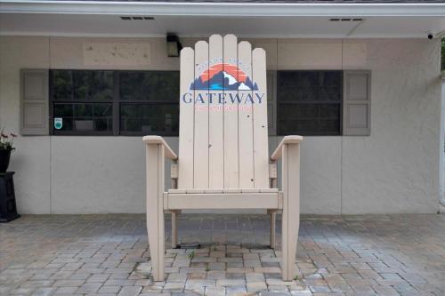 1BR Model Home with Loft in Pigeon Forge, USA