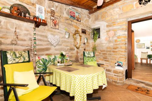 منزل 30 متر مربع من 1 غرفة و1 حمام خاص في Izola (Green cottage Baredi, Izola, Slovenia) in إيزولا