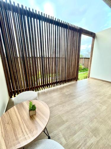 Comoditats, Pergola House in Assinie-Mafia