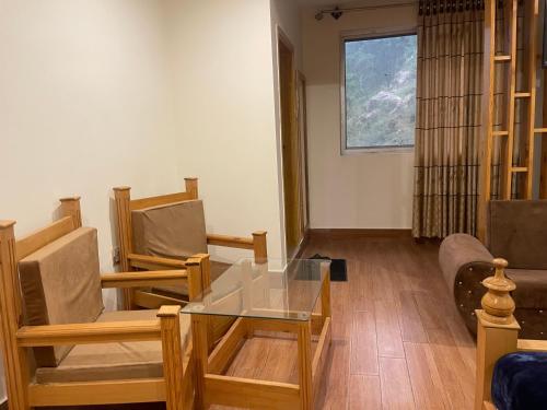 Rock & Green Hotel, Mahandri in Shogran
