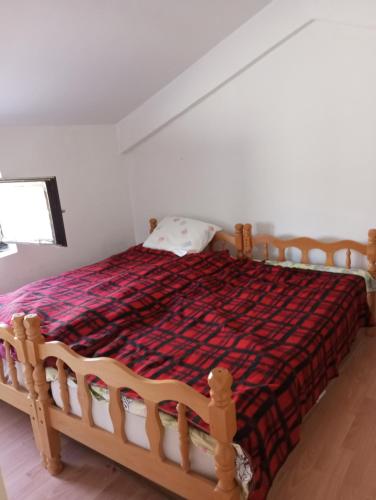 Duplex stan vo centarot na Ohrid in Chekoshtina