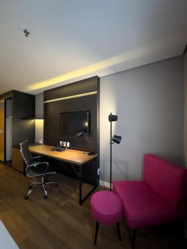 Superior Twin Room image 1