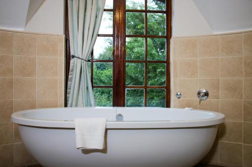 Bany, Rawdons Hotel & Brewery in Howick