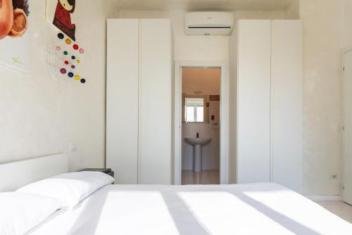 Designer house in Repubblica, Milán (foto 8)