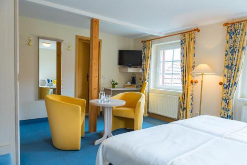 1 queen bed