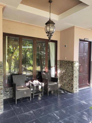 Kahyangan hotel in Ampana