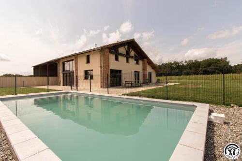 Les amandiers du casteras gîte à louer Saint-Lys