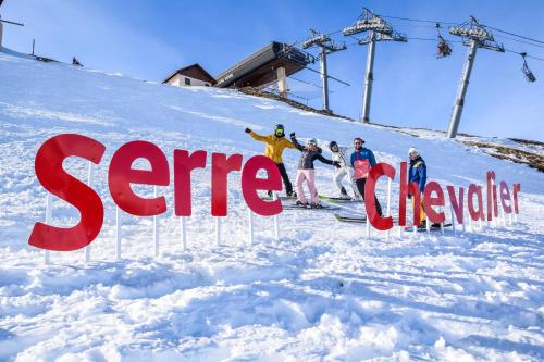 Auberge de Jeunesse HI Serre-Chevalier - image 13