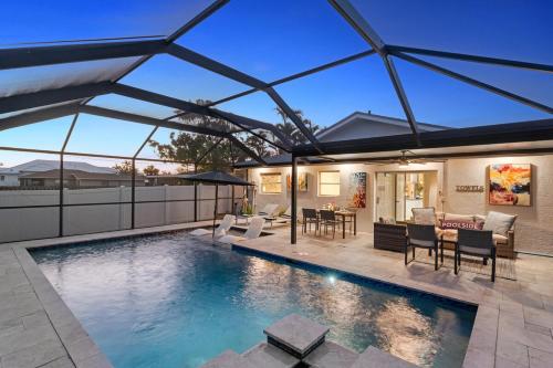 Sea-Renity - 1 Mile To The Beach! Salt Water Pool with Private Shower Pet Friendly Getaway - image 2