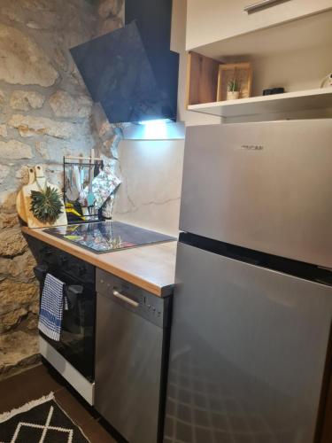 Kamena kuća Goranci (Kamena kuca Goranci) in Dreznjak