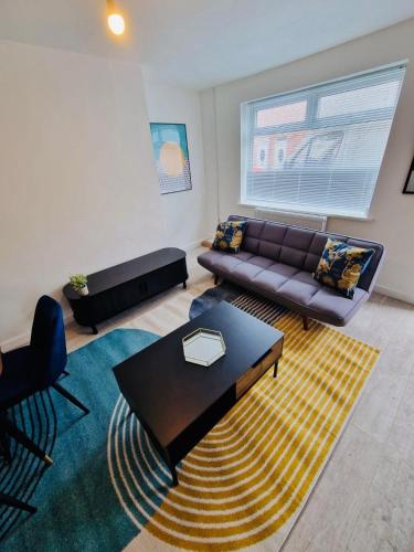 Chester House - 4-bed Spacious Contractor Accommodation in Durham City in Chester-le-Street
