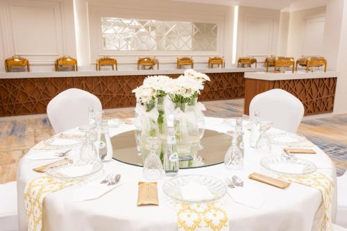 Hotel Wahat Roz in เจดดาห์