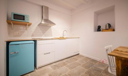 Standard Studio image 10