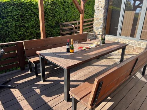 Apartmány s privátním wellness v Podkrkonoší (Apartmany s privatnim wellness v Podkrkonosi) in โนวา ปากา