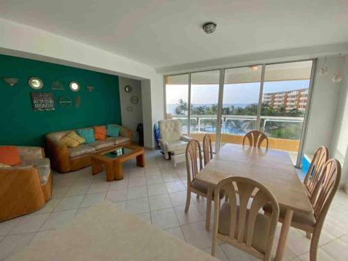 Apartamento en playa parguito in Cimarrón