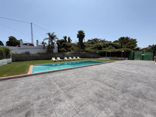 Nerja Paradise Rentals - Villa Alminares - image 9