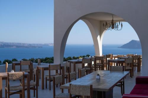 Andronis Luxury Suites - image 2