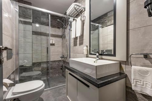 Garner Hotel Istanbul - Airport Arnavutkoy by IHG, Стамбул (фото 8)