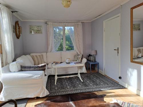 Holmåkra long stay by House Viola, 3 bedroom entire house in Bodafors, sleeps 7 (Holmakra long stay by House Viola, 3 bedroom entire house in Bodafors, sleeps 7) in 布達福什