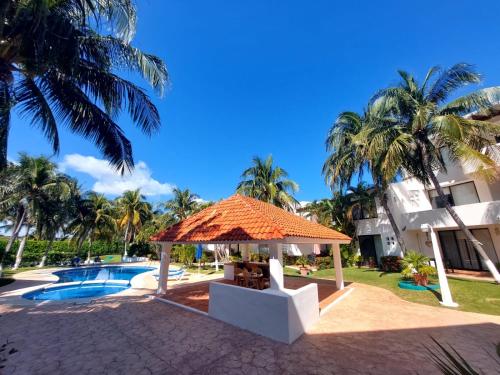 Hermosa planta baja con piscina, acceso a la Playa!!!, Cancún (foto 3)