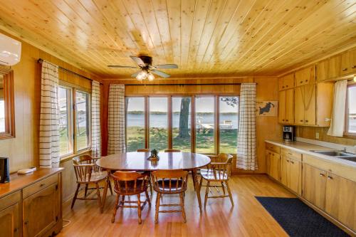 Hackensack Waterfront Retreat on Tenmile Lake in Akeley