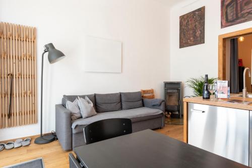 One-Bedroom Apartment image 10