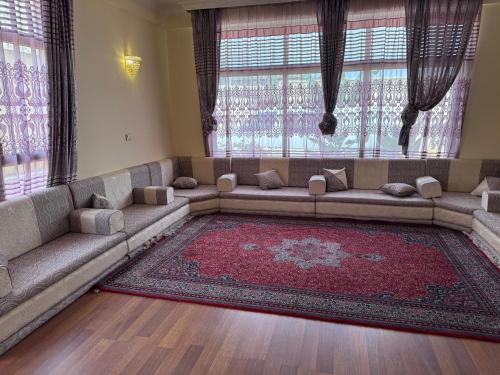 Pristine Three bedroom Home - image 3