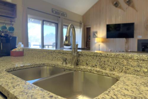Stoneridge 30 with Wintergreen Advantage - image 8