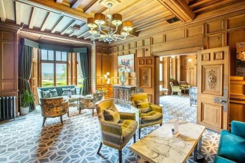 Dotări, The Wood Norton in Evesham