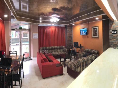 לובי, Hotel Guest House Inn in סן פדרו סולה