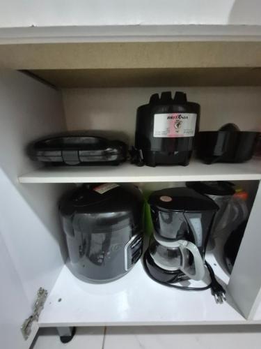 Studio Apartment image 10
