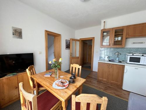 ห้องครัว, Stříbrný pramen (Stribrny pramen) in แจนสเก ลาซเน