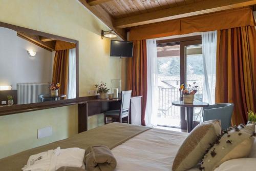 黛勒特姆聖塔阿格涅斯酒店 (Hotel Delle Terme Santa Agnese) in 巴努戴羅曼格那