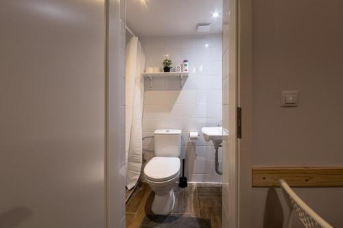 Urban Getaway Lofts - image 12