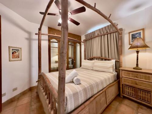 Puerto Nuevo Villa Olas 2BR 2BA with pool in Puerto Nuevo