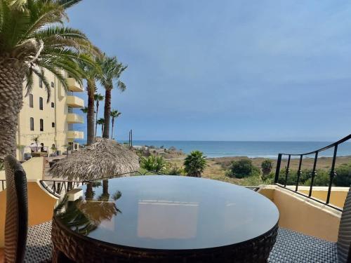 Puerto Nuevo Villa Olas 2BR 2BA with pool in Puerto Nuevo