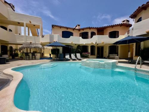 Puerto Nuevo Villa Olas 2BR 2BA with pool in Puerto Nuevo